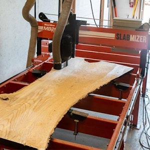 Wood-Mizer представляет SlabMizer Slab Flattener для широкого материала  