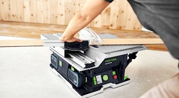 Festool представляет новую аккумуляторную настольную пилу CSC SYS 50 EBI-Basic  