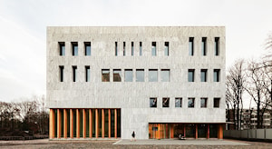Binderholz Group поставляет клееную древесину для нового здания Тилбургского университета  