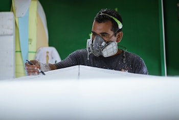 Компания Chemistry Coatings разрабатывает новый полимер для отделки древесины  