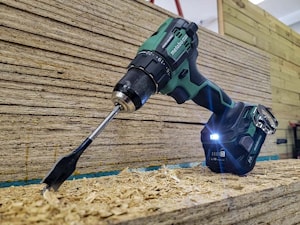 Компактная ударная дрель Metabo HPT DV18DEX  