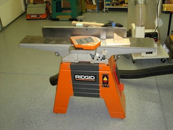 Фуговальный станок Ridgid JP0610  